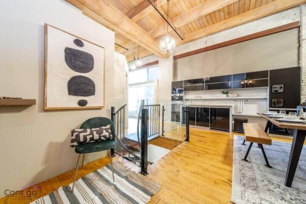 Historic Jd Loft, Near Ice District, Rogers Place, Ug Parking Едмънтън Екстериор снимка